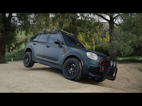 Automobili za vožnju po asfaltiranim i neasfaltiranim cestama Automobili za vožnju po asfaltiranim i neasfaltiranim cestama