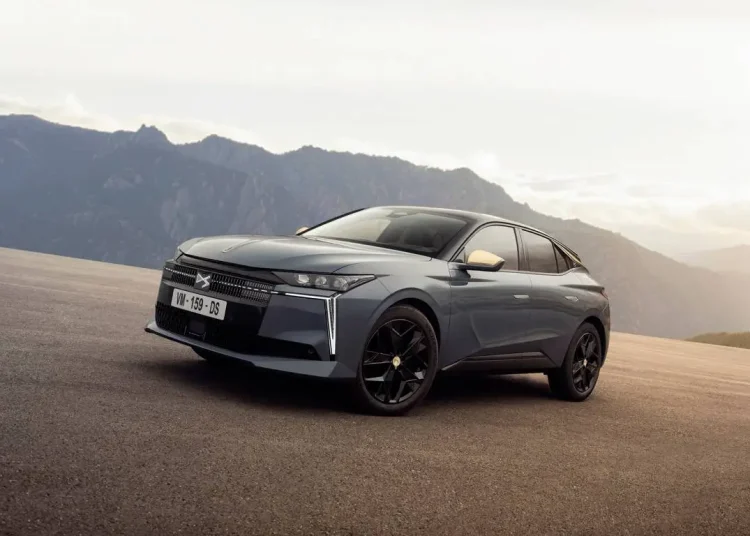 DS Performance Line debitira za DS 3 i N°4 u stilu Formule E