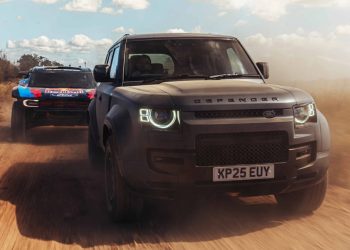 Dakaaarrrggghhh! Land Rover Defender Octa naspram Ford Raptora T1+