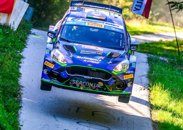 Jon Armstrong iz okruga Fermanagh proglašen FIA-inim vozačem godine Europskog prvenstva u reliju za 2025. Jon Armstrong iz okruga Fermanagh proglašen FIA-inim vozačem godine Europskog prvenstva u reliju za 2025.