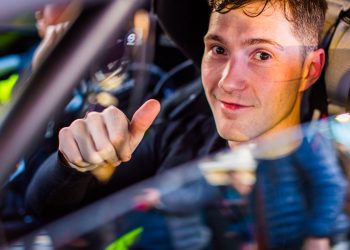 Jon Armstrong sjeo za volan Ford Puma Rally1