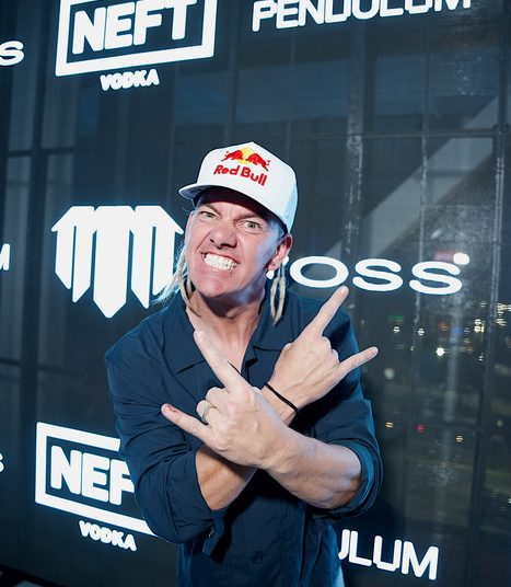 NEFT Vodka dodaje ikonu drift utrka “Mad Mike” Whiddetta svom popisu motosporta NEFT Vodka dodaje ikonu drift utrka “Mad Mike” Whiddetta svom popisu motosporta