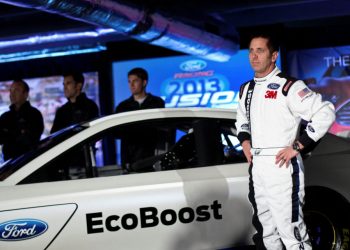 NTSB istražuje pad mlažnjaka u kojem su stradali bivši vozač NASCAR-a Greg Biffle i još 6 osoba