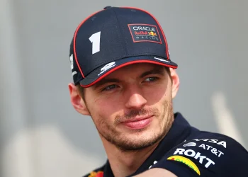 ‘Ne radi se samo o F1’ – Max Verstappen razmišlja o razgovorima s Mercedesom i faktorima koji bi mogli utjecati na njegove buduće odluke