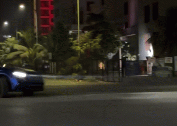 Neoprezna brzina pretvara ceste u Gujarat smrtonosne zamke: vratolomije s luksuznim automobilima izazvale bijes u Suratu; prekoračenje brzine, udarci i bijeg odnijeli tisuće života – Vijesti iz Gujarata