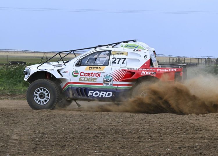 Pobjeda u Vryheidu 400 osigurava timu Castrol NWM Ford Rally-Raid vodstvo u prvenstvu pred finalnu utrku