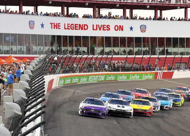 Prekinut je 29-godišnji niz u NASCAR kupu Prekinut je 29-godišnji niz u NASCAR kupu