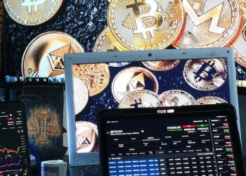 Tihi drift, visoki prinosi – i tržište koje ne može točno donijeti odluku