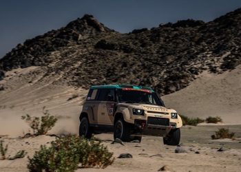 Defender započeo debi na reliju Dakar 2026