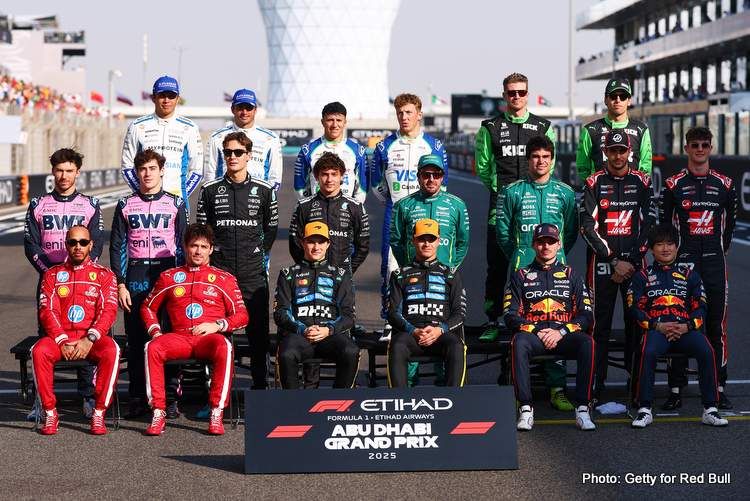 Glasanje vozača o Verstappenovoj tituli vozača godine Formule 1 2025. Glasanje vozača o Verstappenovoj tituli vozača godine Formule 1 2025.