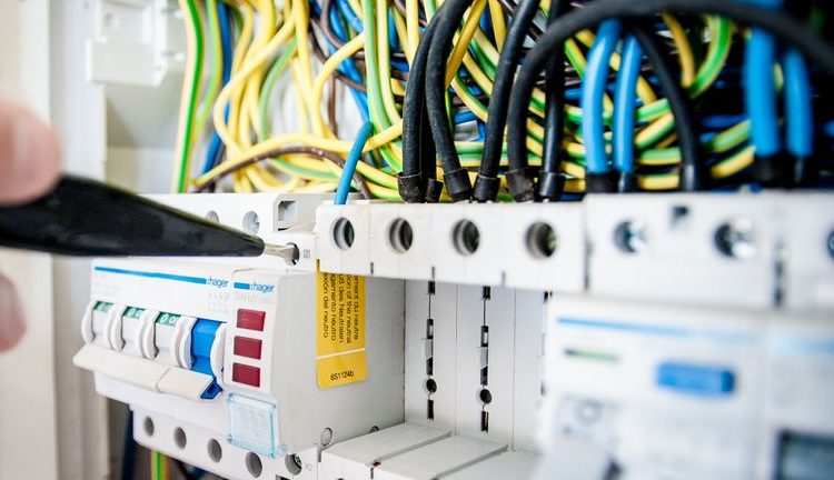 Hoće li partnerstvo Google Clouda i Formule E AI preoblikovati ABB-ov (SWX:ABBN) elektrifikacijski i digitalni narativ?