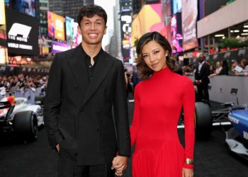 LPGA sportaš Muni zaručila se za vozača Formule 1 Alexa Albona