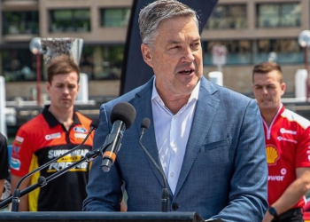 Neil Crompton spreman izgubiti glas u Supercars prvenstvu