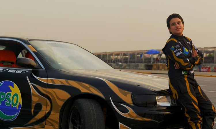 Od relija do drift krugova: Dina Patel stvara povijest Od relija do drift krugova: Dina Patel stvara povijest