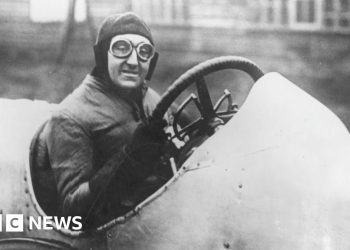 Tragični vozač utrka koji opsjeda stazu Brooklands u Surreyu