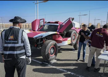 Vozila Hail Rally prolaze sigurnosne provjere