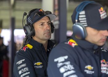 Whincup ne zatvara vrata utrkama ‘nikad više’ – Repco Supercars prvenstvo