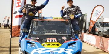 AMERIČKE KONJSKE SNAGE OPET NA VRHU RELIJA DAKAR 2026: BROCK HEGER I MAX EDDY JR. OSTVARILI UZVRAĆENE POBJEDNIK, DONOSEĆI TREĆU UZASTOPNU POLARISOVU SSV POBJEDU