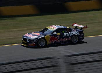 Broc Feeney osigurava ranu prednost Supercarsa s dvojnikom iz Sydneya