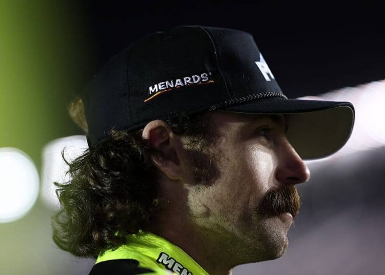 Daytona 500 tečajevi i predviđanja Daytona 500 tečajevi i predviđanja