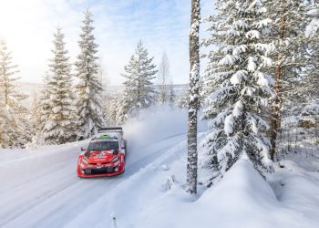 Evans vodi Toyotu 1-2-3 u Švedskoj, Solberg peti