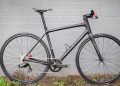 Fair Wheel Bikes izgradili su 9lb Flat-Bar Specialized Aethos