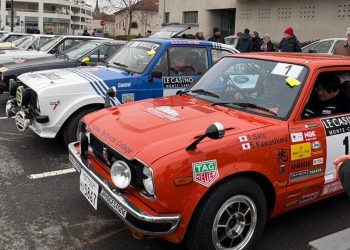 Honda Legend sudjeluje u Classic Civic-u na povijesnom europskom reliju