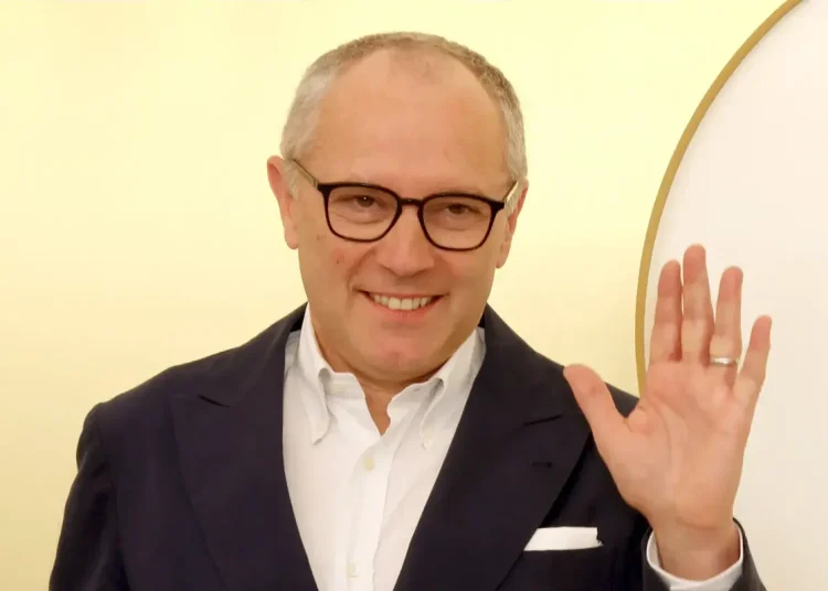 Izvršni direktor F1 poziva na mir usred kontroverzi oko propisa za 2026.: navijači se pripremaju za kaos