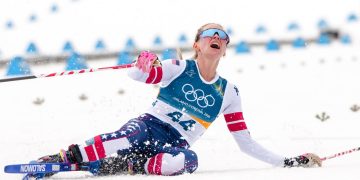 Jessie Diggins borila se s ozljedom i osvojila broncu u utrci koju je dominirala Švedska na Igrama u Cortini u Milanu