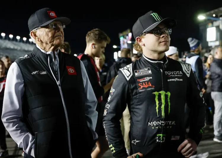 Joe Gibbs Racing dodaje Spire Motorsports u tužbu protiv bivšeg direktora natjecanja