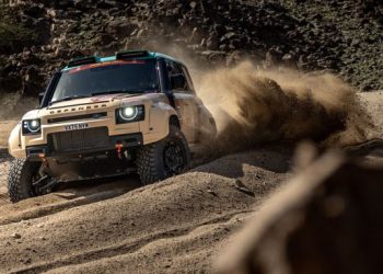 Land Rover na reliju Dakar 2026: Fotografije