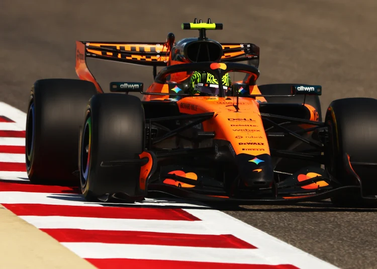 Lando Norris vodi Maxa Verstappena i Georgea Russella na drugom jutru posljednjeg testa u Bahreinu Lando Norris vodi Maxa Verstappena i Georgea Russella na drugom jutru posljednjeg testa u Bahreinu