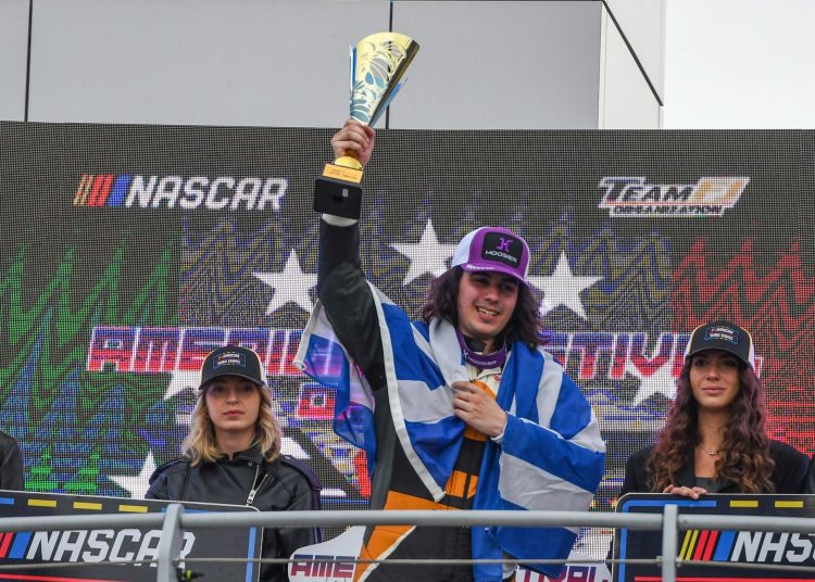 NASCAR Euro Series OPEN prvak Thomas Krasonis spreman za World Series Challenge na New Smyrna Speedwayu NASCAR Euro Series OPEN prvak Thomas Krasonis spreman za World Series Challenge na New Smyrna Speedwayu