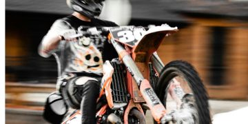 Prijava ilegalnih terenskih vozila u Rockfordu