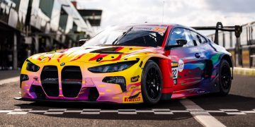 Umjetnički automobil BMW inspiriran Kenom Doneom za utrku na Bathurst 12 Hour