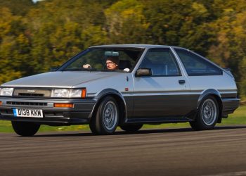 Upoznajte svoje junake: Toyota Corolla Coupe GT iz 1983. godine i vesela driftanja