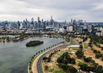 Zašto bi VN Australije trebala postati noćna utrka