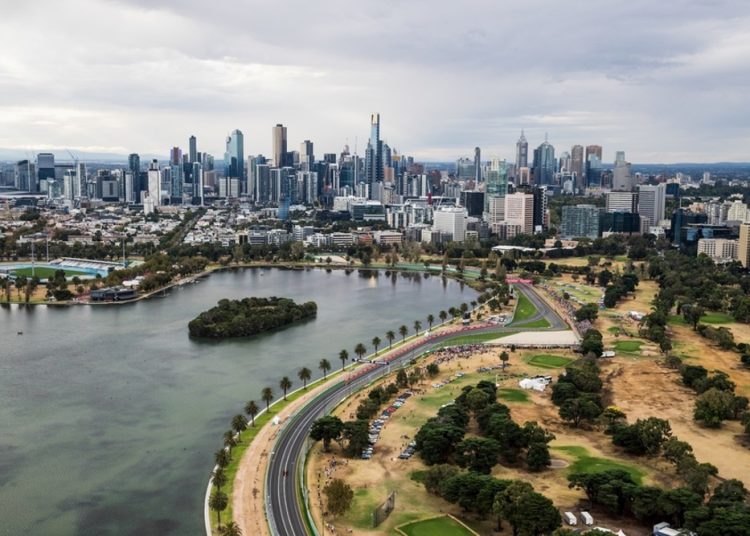 Zašto bi VN Australije trebala postati noćna utrka