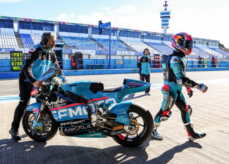 12 vozača koje treba pratiti u juniorskim rangovima MotoGP-a ove godine 12 vozača koje treba pratiti u juniorskim rangovima MotoGP-a ove godine