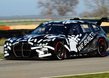 BMW M3 Touring 24H donosi GT3 snagu u hrabrom debiju karavanskog trkaćeg vozila