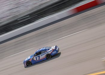 Corey Day na 12. mjestu u utrci serije O’Reilly u Darlingtonu, Kyle Larson na pole poziciji