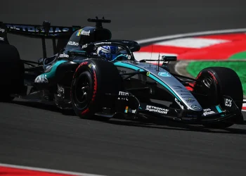 Gledajte FP1 akciju iz Kine s Georgeom Russellom na vrhu liste vremena