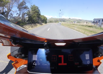 Gledajte: Jay Lawrence osvajanje Cliffhanger Hill Climb na KTM-u iz izložbenog prostora