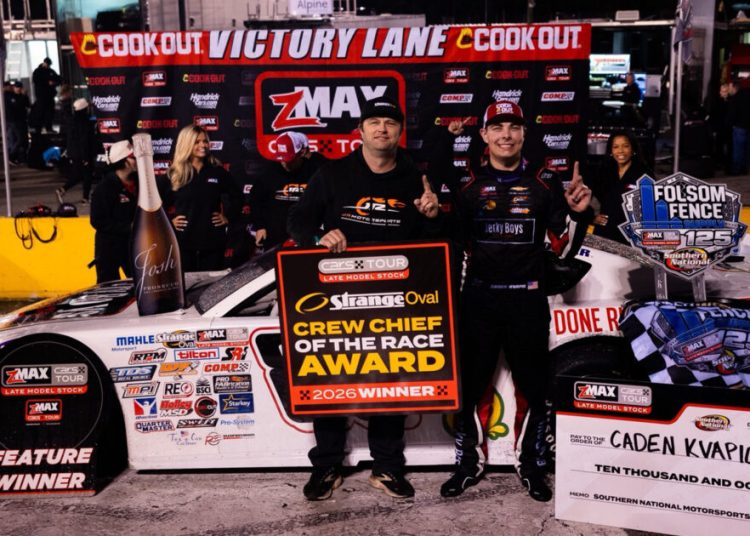 Kvapil i Walters ključni za pobjedu na otvaranju CARS turneje na Southern… Kvapil i Walters ključni za pobjedu na otvaranju CARS turneje na Southern…