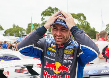 Larry Perkins Trofej bodovi: Kostecki u loži, Feeney se nada čudu – Superautomobili