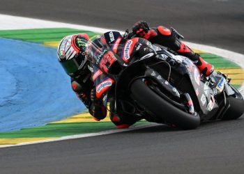 Marco Bezzecchi vodi Jorgea Martina u dominantnoj Apriliji 1-2