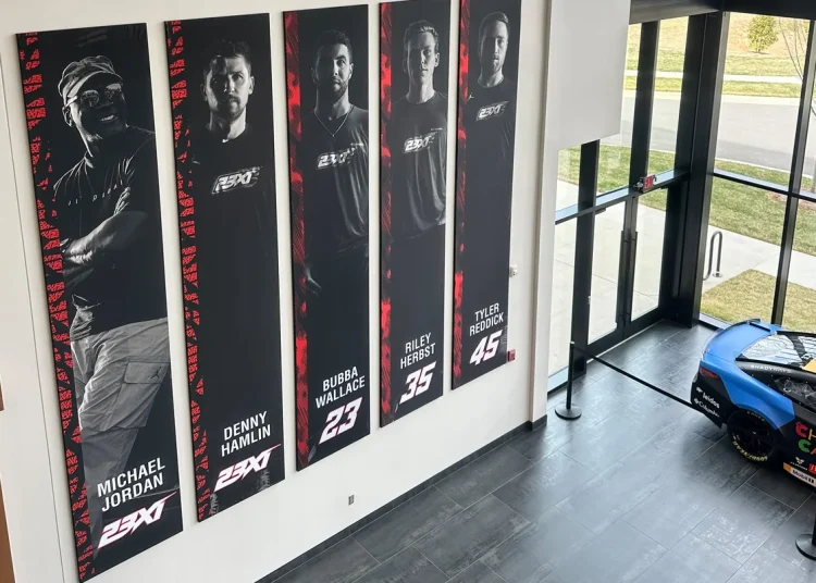 Michael Jordanov 23XI Racing teži NASCAR dominaciji