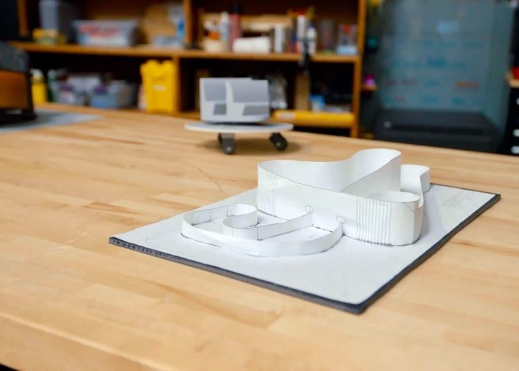 Mogući raspored staze za vožnju revolucionarnih novih automobila u Magic Kingdomu otkriven