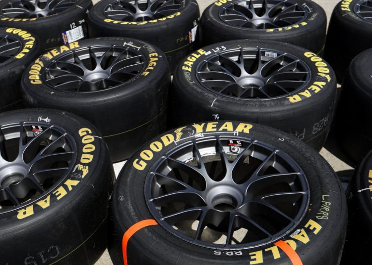 NASCAR potvrđuje gume za Darlington dok Hamlin predviđa ‘wild card’ utrku