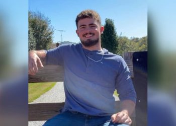 Obitelj oplakuje 19-godišnjeg redara koji je stradao strujom nekoliko tjedana nakon početka rada